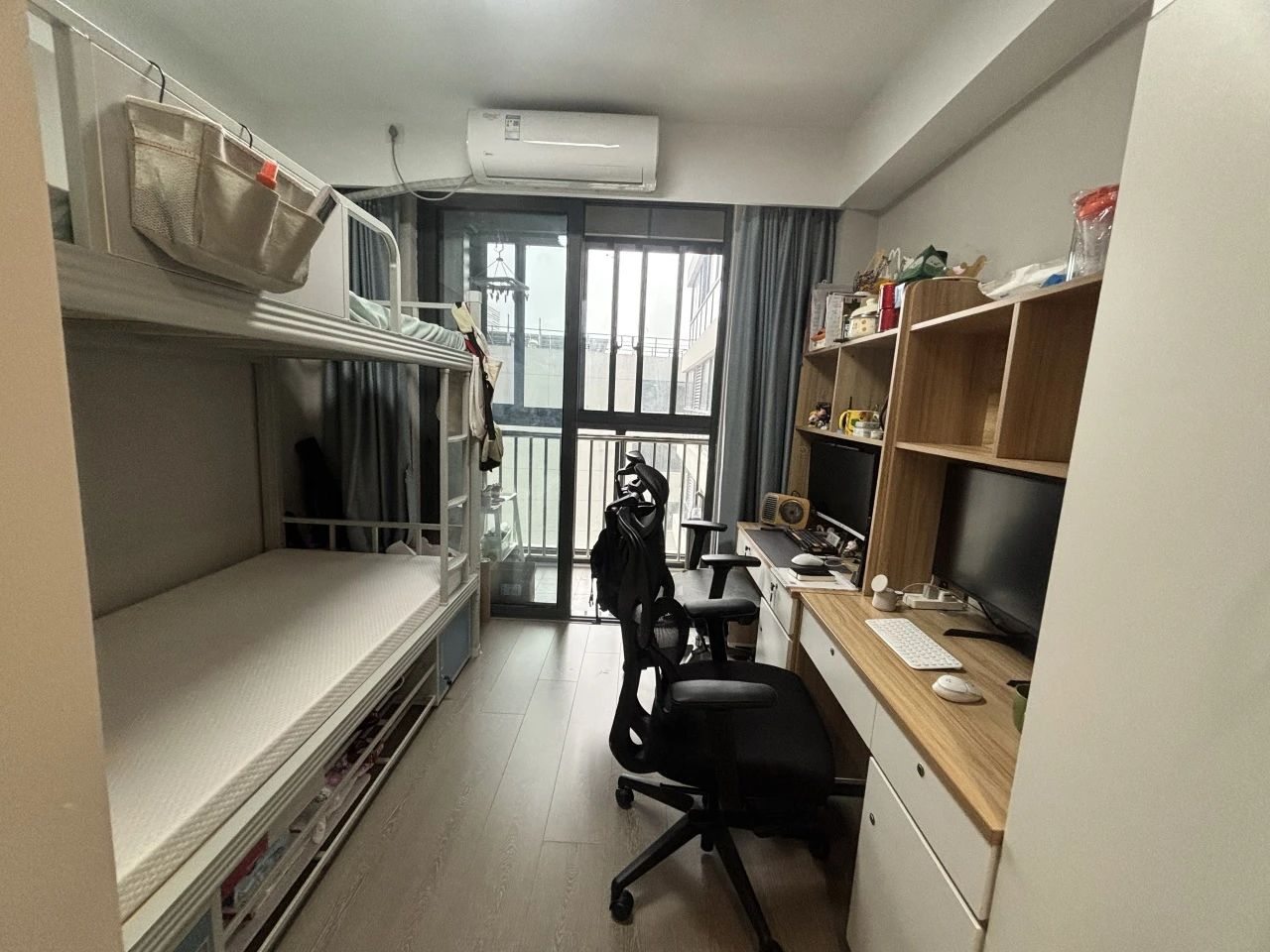 Zhangjiang Campus Standard Dormitory Showcase at Shanghai Jiao Tong University