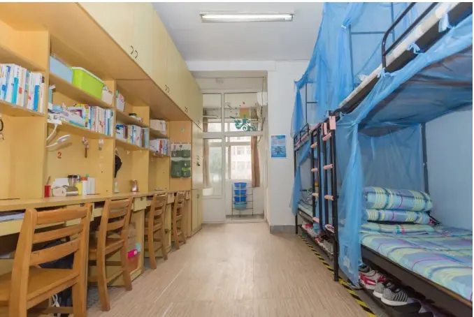 Yangzhou University Dormitory Interior